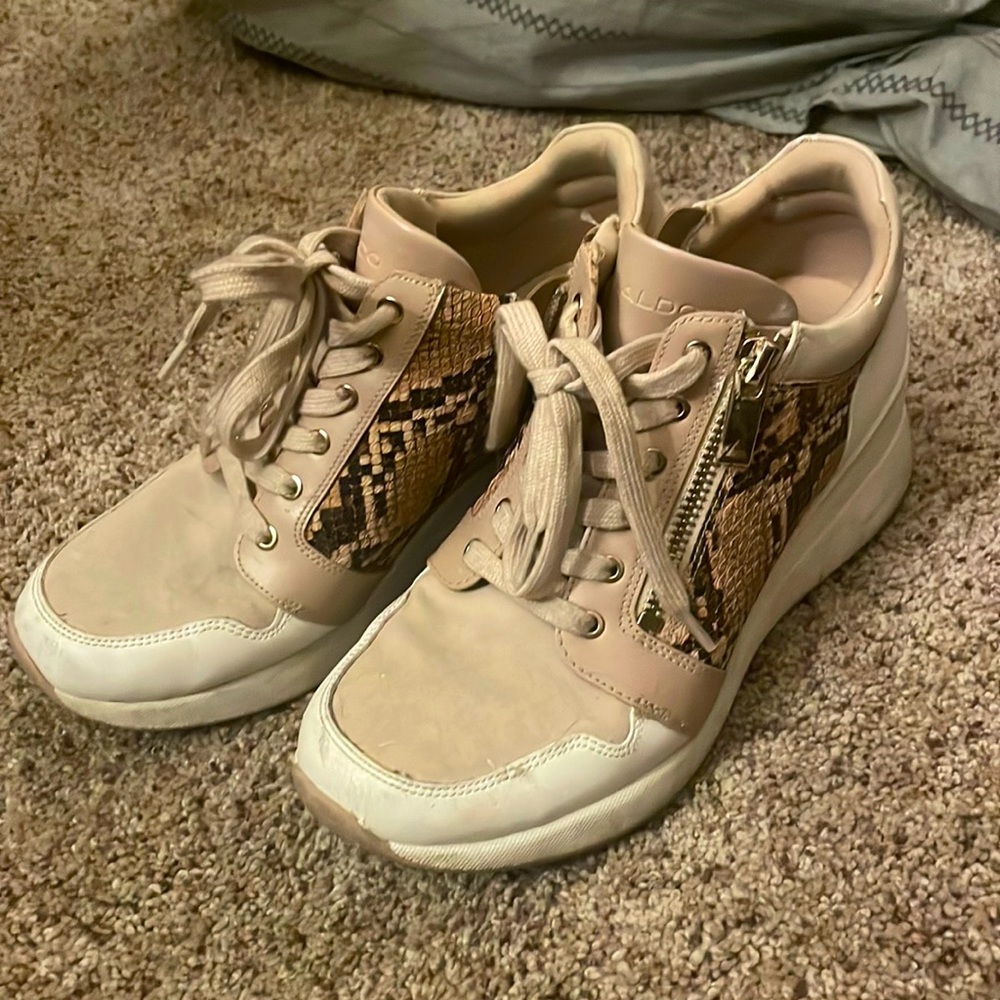 Platform Sneakers 7.5 size